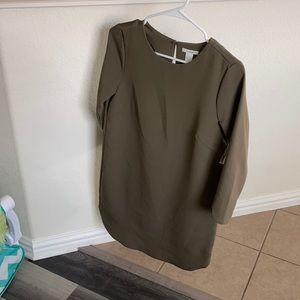 H&M long sleeve short dress. Dressy. Olive green.